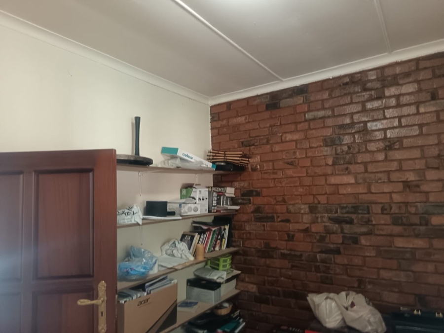 4 Bedroom Property for Sale in Royldene Northern Cape